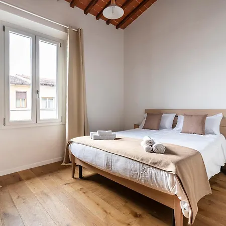 Vakantiehuis Elite - Casa Moderna Con Cortile E Parcheggio Gratuito *